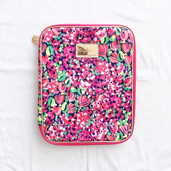 Lilly Pulitzer Other - Lilly Pulitzer Zippered Folio EUC
